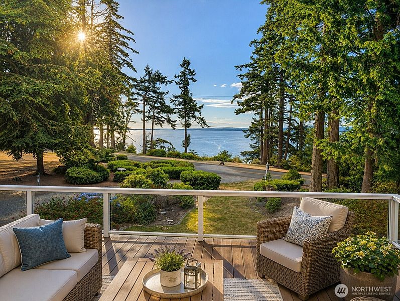 2nd image of 10405 Samish Island Road