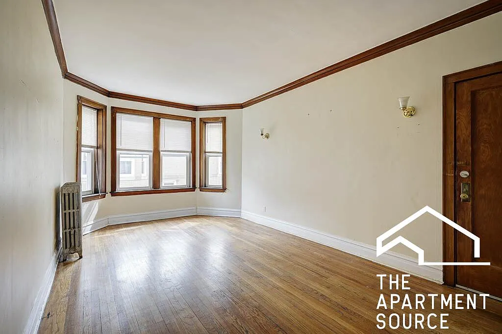 1 bed, 700 sqft, $1,500 — Photo 2