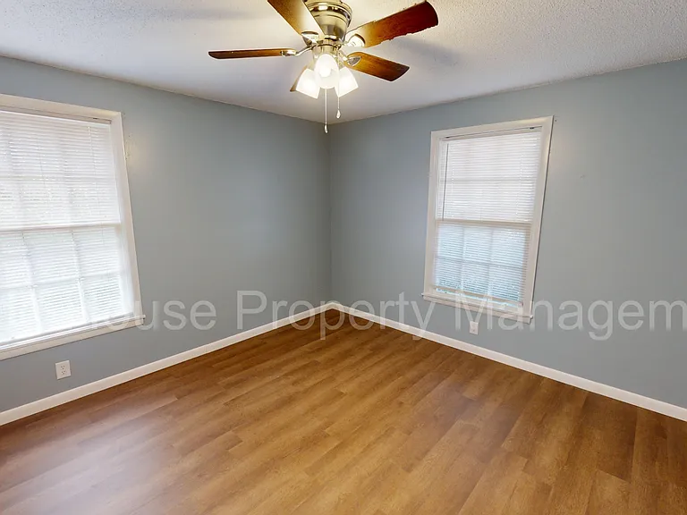 703 Simmons St #1 — Photo 6