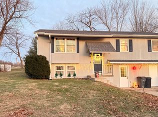 1113 Wyvonne St, Bethany, MO 64424