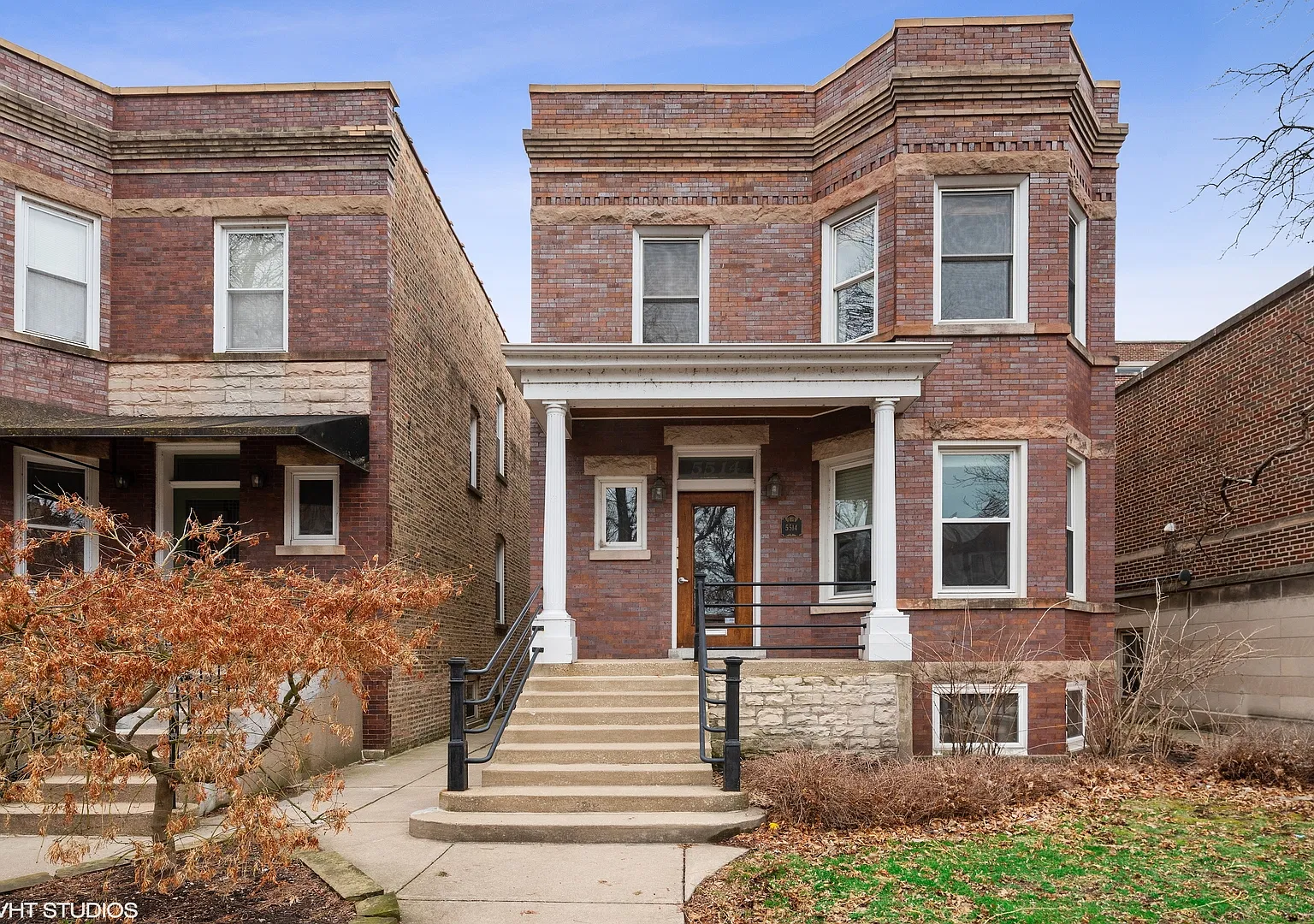 2 bed, 1300 sqft, $3,000 — Photo 1