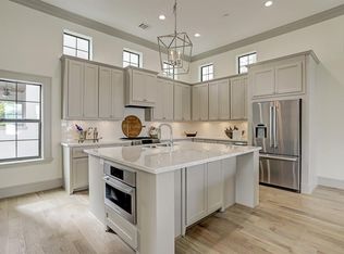 6005 Tyne St, Houston, TX 77007