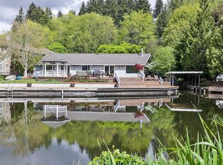 8427 NE 175th St, Kenmore, WA 98028