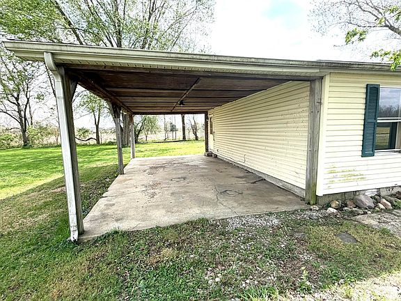 2nd image of 6886 S Mill Rd