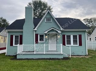 3820 Freedom Dr, Charlotte, NC 28208