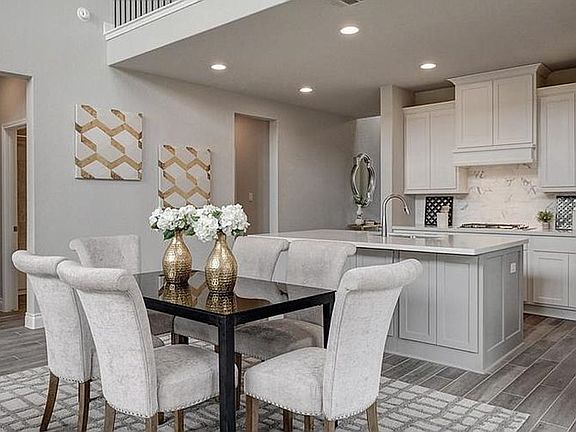 3rd image of 14127 Lobo Ln