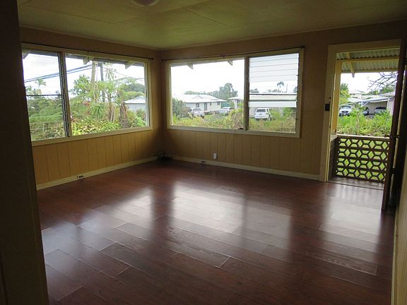 4th image of 560 Ainaola Dr