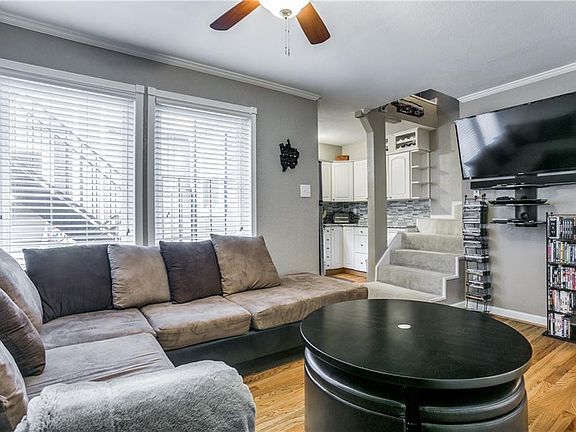 5th image of 4403 Buena Vista St APT 5