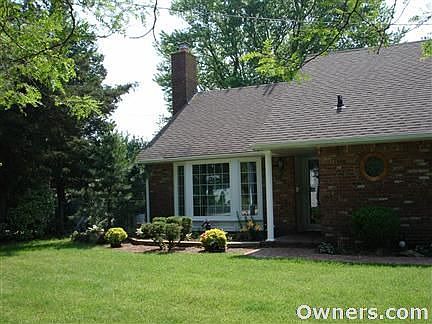 1st image of 37 Clearwater Ave