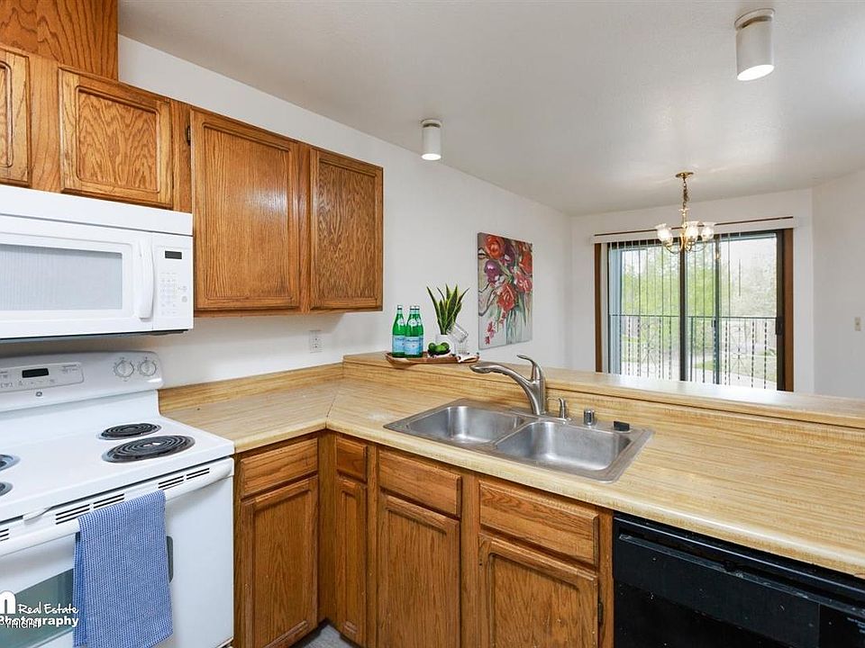 1st image of 8050 Pioneer Dr APT 505