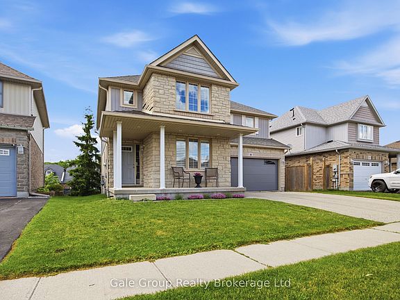 3rd image of 386 Fairway Rd