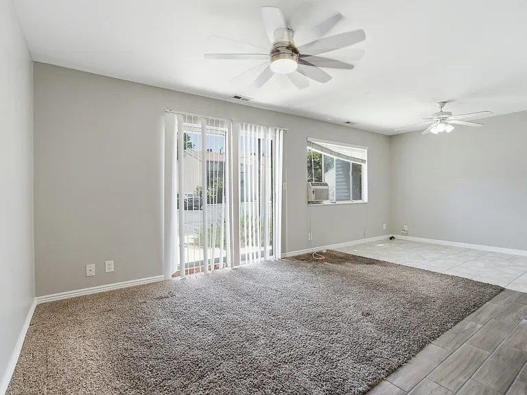 618 S 500 West St — Photo 3