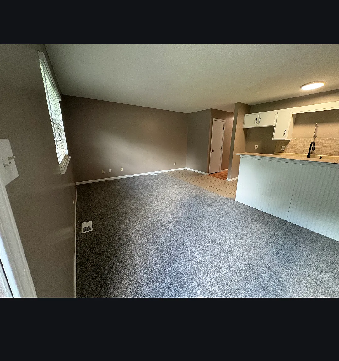 3 bed, $1,250 — Photo 1