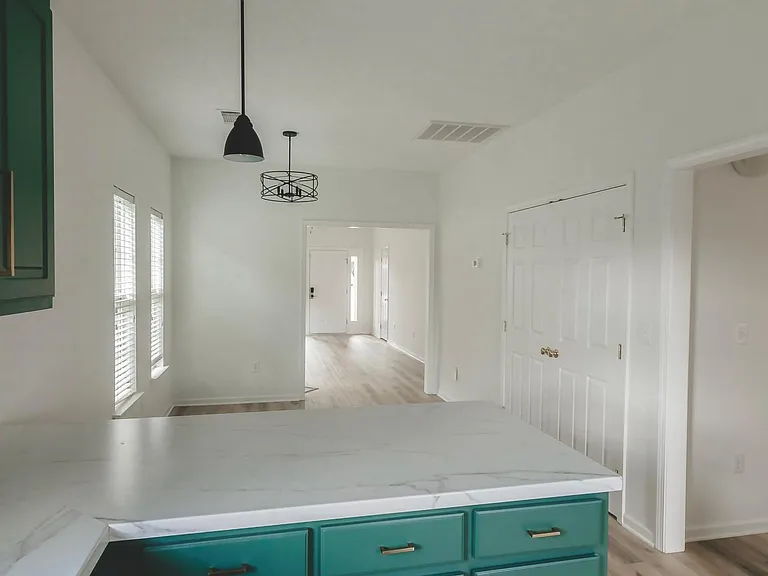 9703 Full Moon Cir — Photo 11