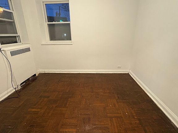4th image of 908 Park Ave #A