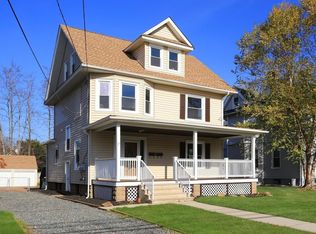 17 W High St, Bound Brook, NJ 08805