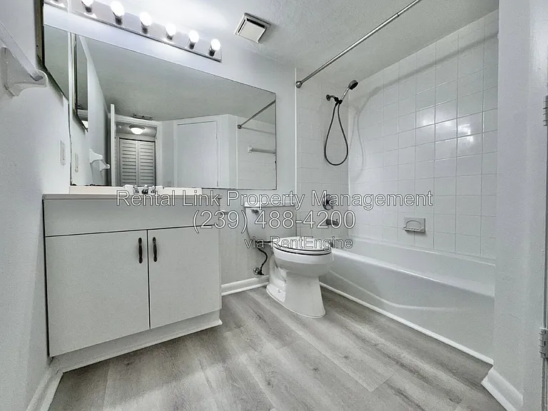 150 Santa Clara Dr #5 — Photo 26