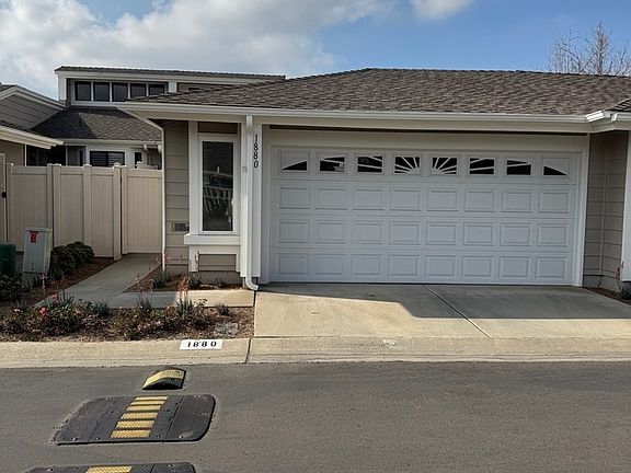 5th image of 1880 Turnberry Dr