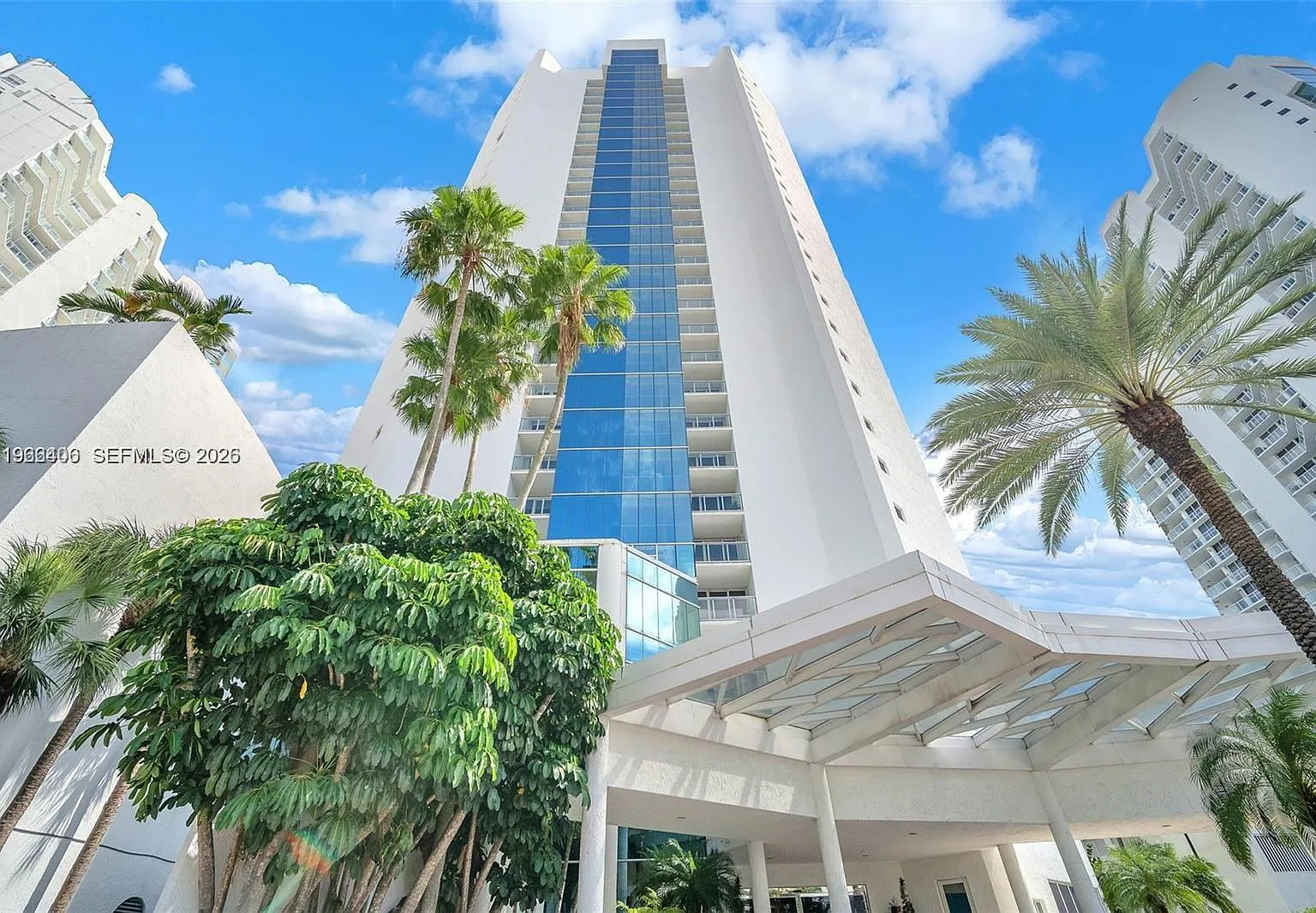 Oceania Ii Condo — Photo 2