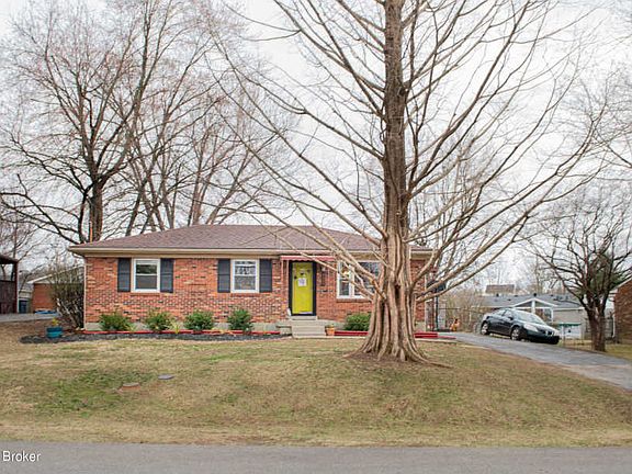2nd image of 6004 Green Manor Dr