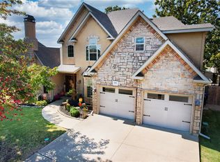 5203 S Bent Tree Dr, Rogers, AR 72758