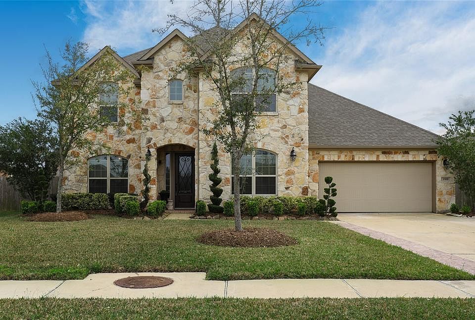 1st image of 1519 Preserve Ln