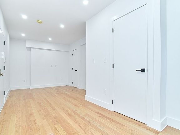 2nd image of 186 Avenue A APT 2A