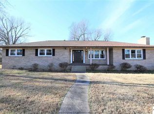 598 Oakland Cir, Paducah, KY 42003