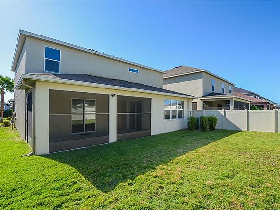 3rd image of 11420 Emerald Shore Dr