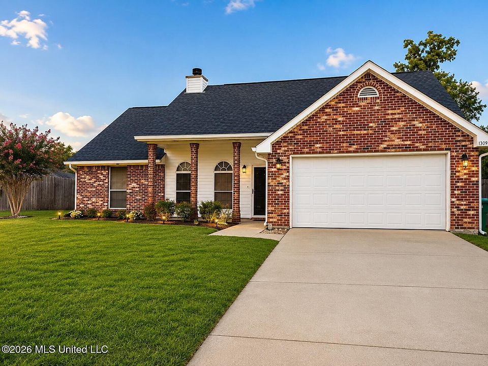 1st image of 13093 Glennwood Pl