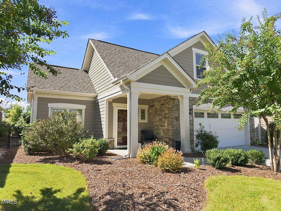 1st image of 1407 Abbotsford Way