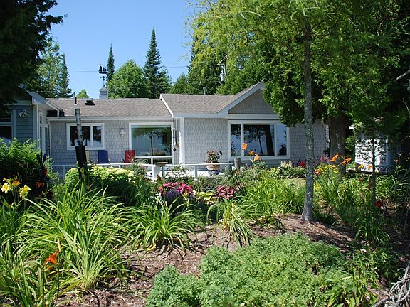 4th image of 3516 N Lake Michigan Dr
