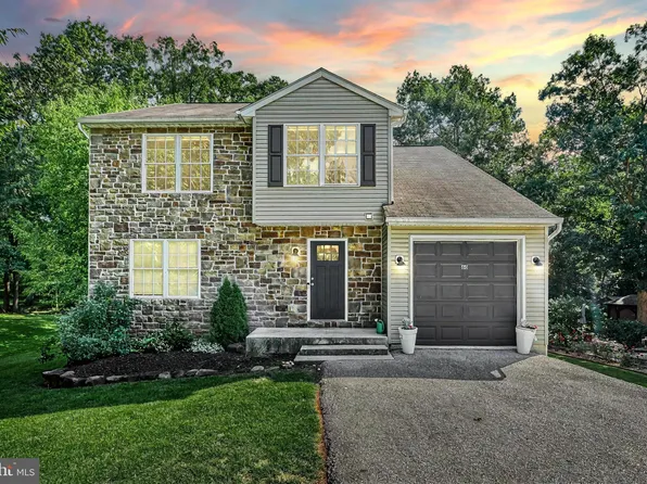 60 Burnside Dr, East Berlin, PA 17316