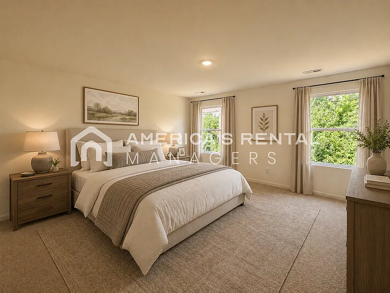 309 Oakmont Cir — Photo 3