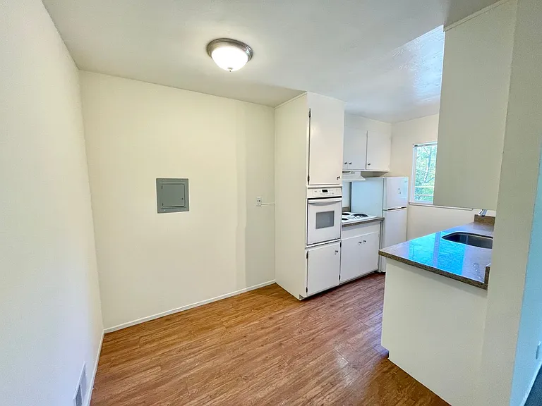 2378 Sir Francis Drake Blvd #5 — Photo 7
