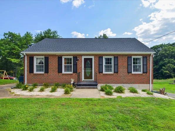 5129 Boonsboro Rd, Lynchburg, VA 24503