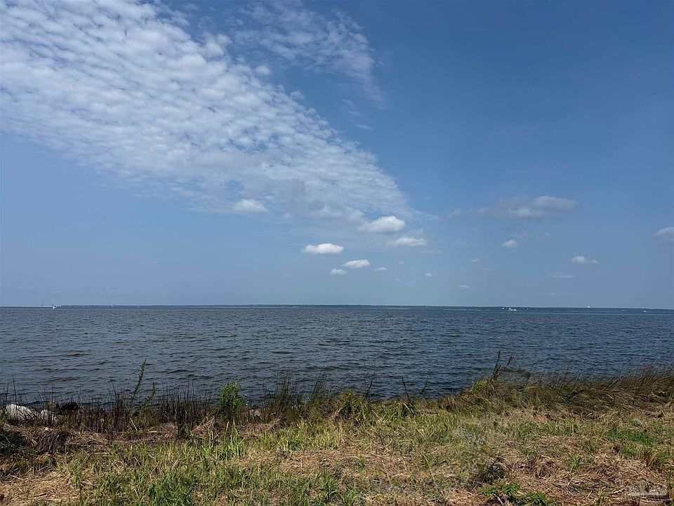 1st image of 973 Dolphin Rd