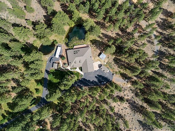 3rd image of 60642 Brookswood Blvd