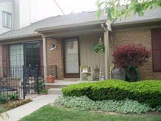 1st image of 31194 Country Way #1