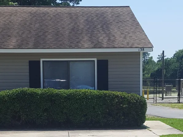 138 Easy St, Jacksonville, NC 28546