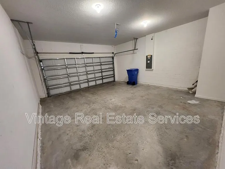 2340 Harris Hawk Ave — Photo 22