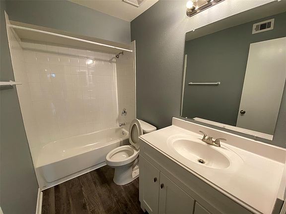 2nd image of 7400 Bellerive Dr APT 1809