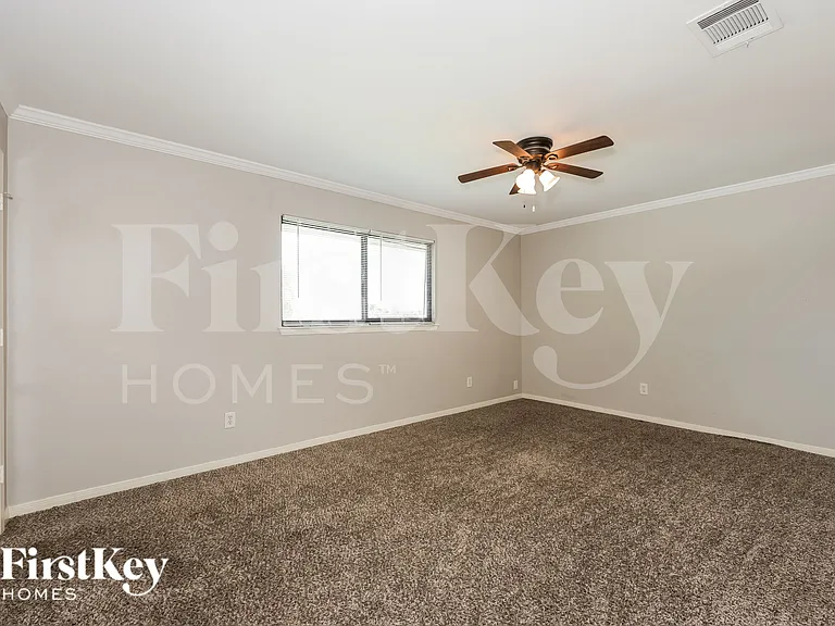 213 Ripplewood Dr — Photo 13