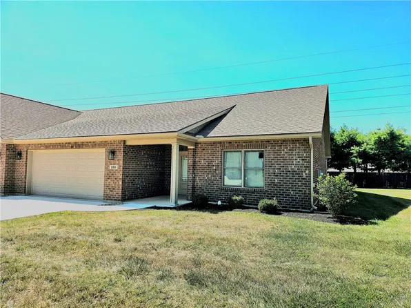 120 Pipers Pine Dr, Pleasant Hill, OH 45359