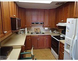 3rd image of 1 Beach Dr SE Unit 1507