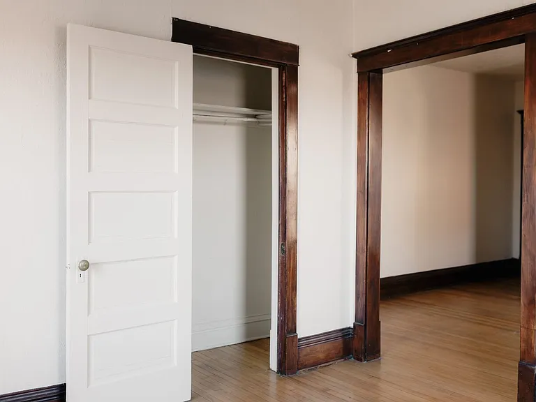 Loring Park Apartments — Photo 8