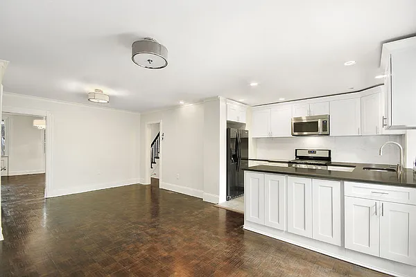 Rented by Stribling | media 19