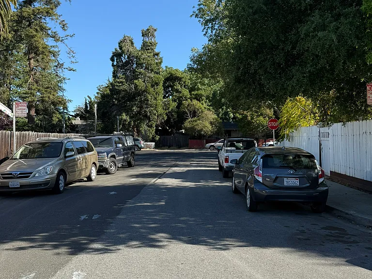 767 Carole Ct — Photo 7