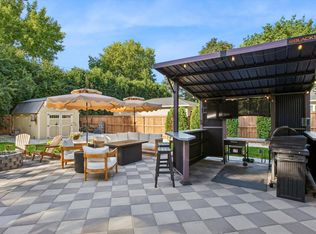 18 Park Dr, Northfield, MN 55057