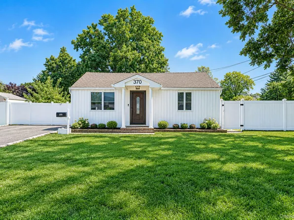 370 Grand Boulevard, Deer Park, NY 11729